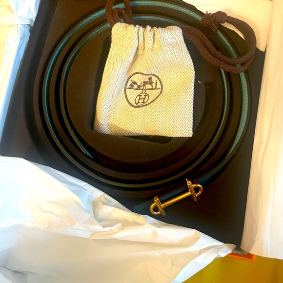 Hermes Baby blue and navy leather strap belt